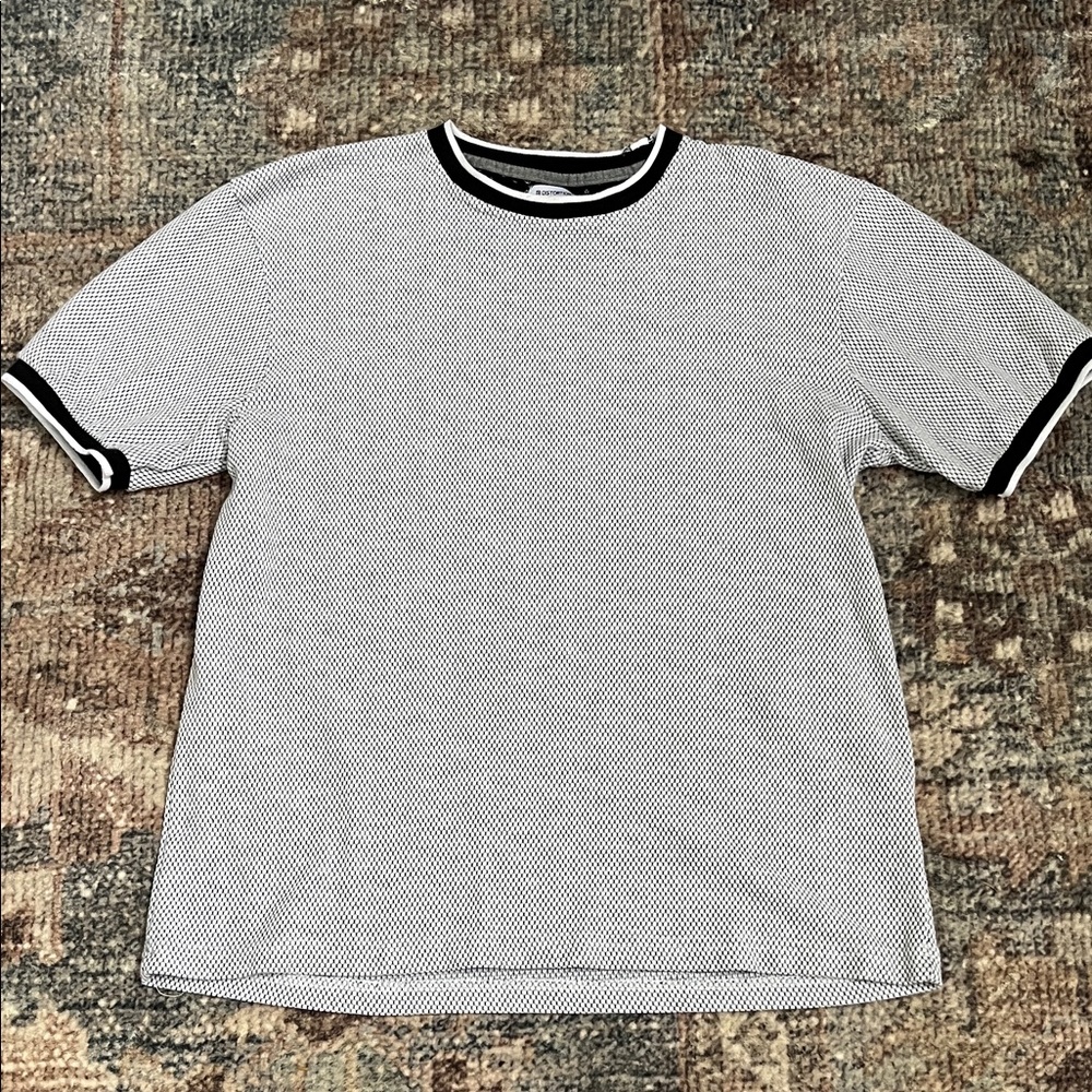 Distortion Mens Modern Black and White Patterned Shirt